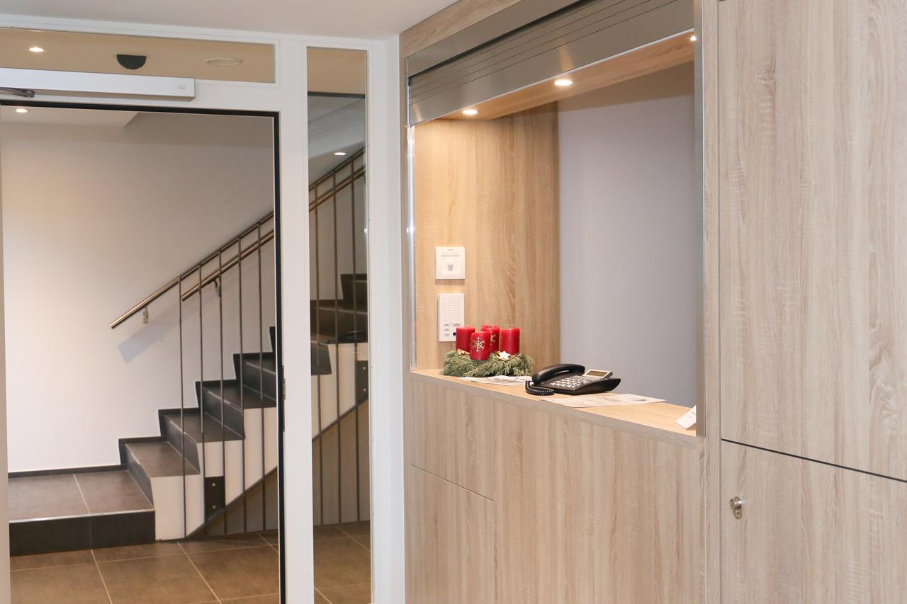 Kuttigen Hotel Traube Garni מראה חיצוני תמונה