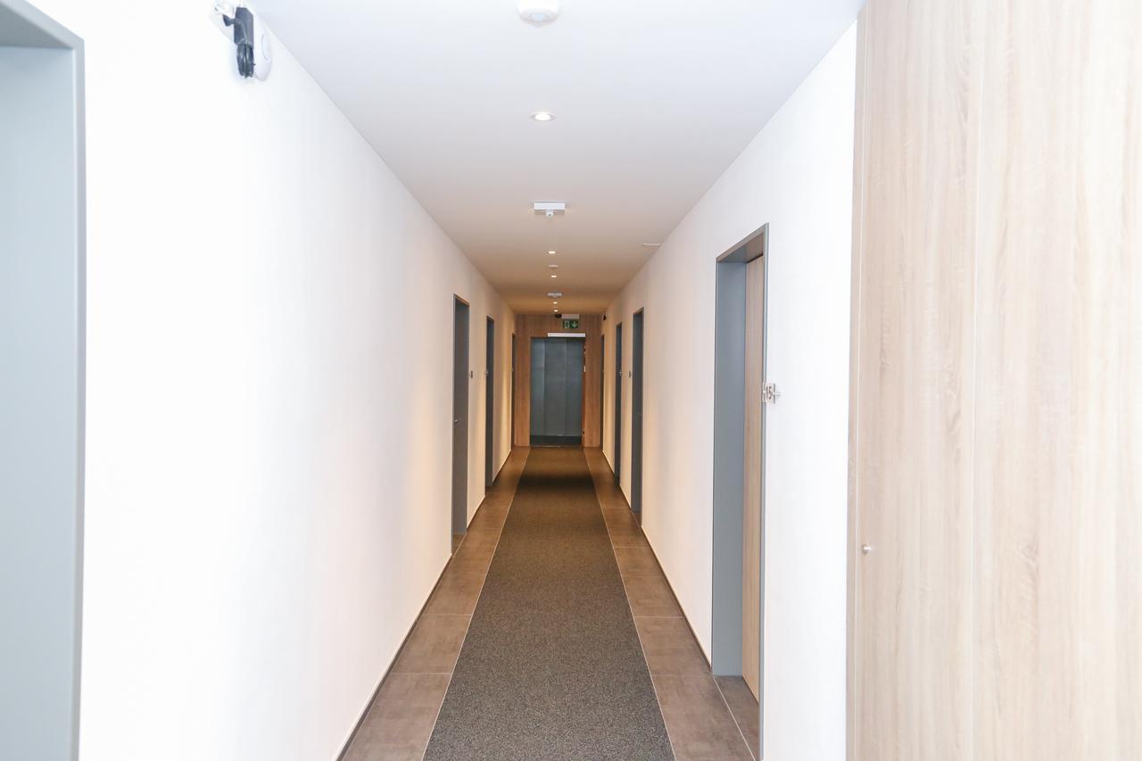 Kuttigen Hotel Traube Garni מראה חיצוני תמונה