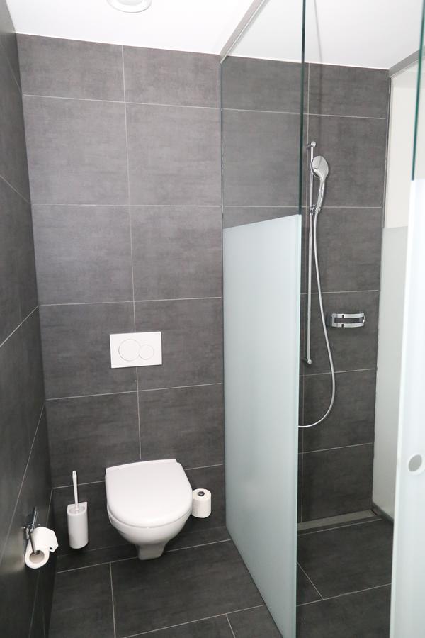 Kuttigen Hotel Traube Garni מראה חיצוני תמונה